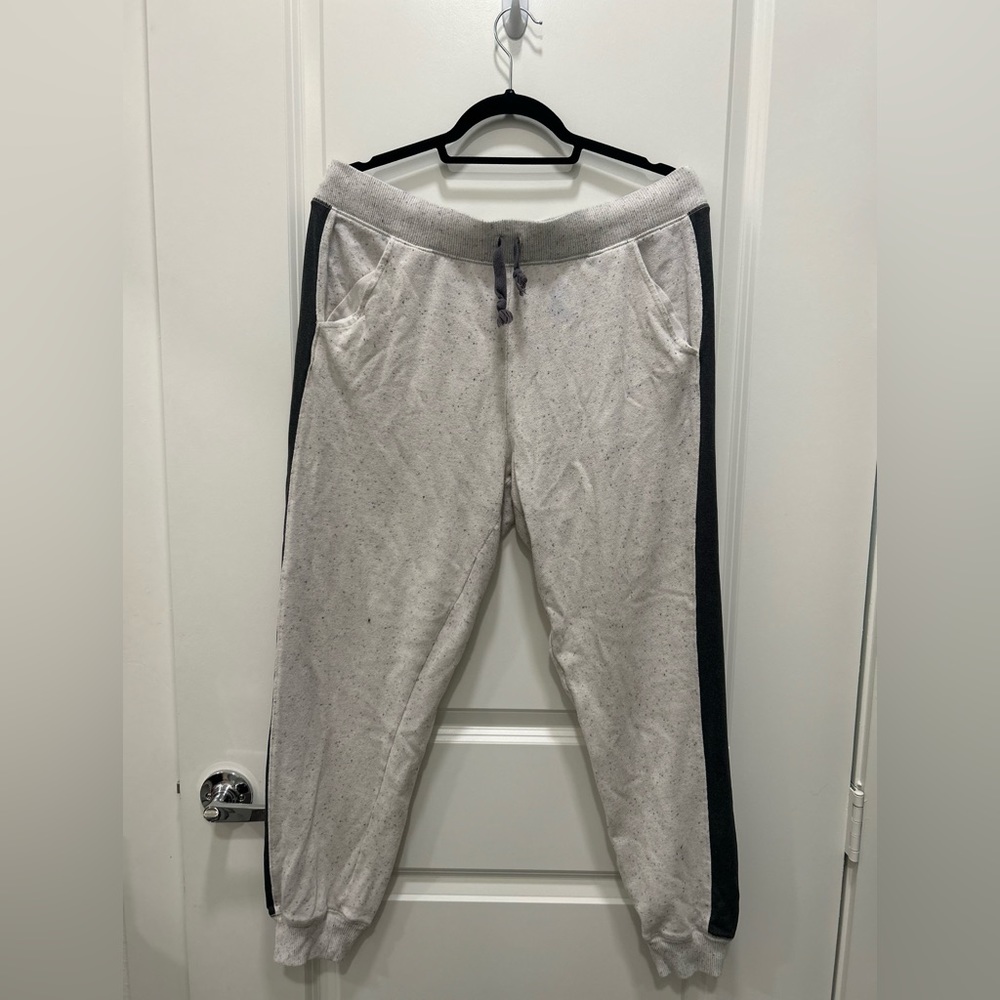 Sweat pants